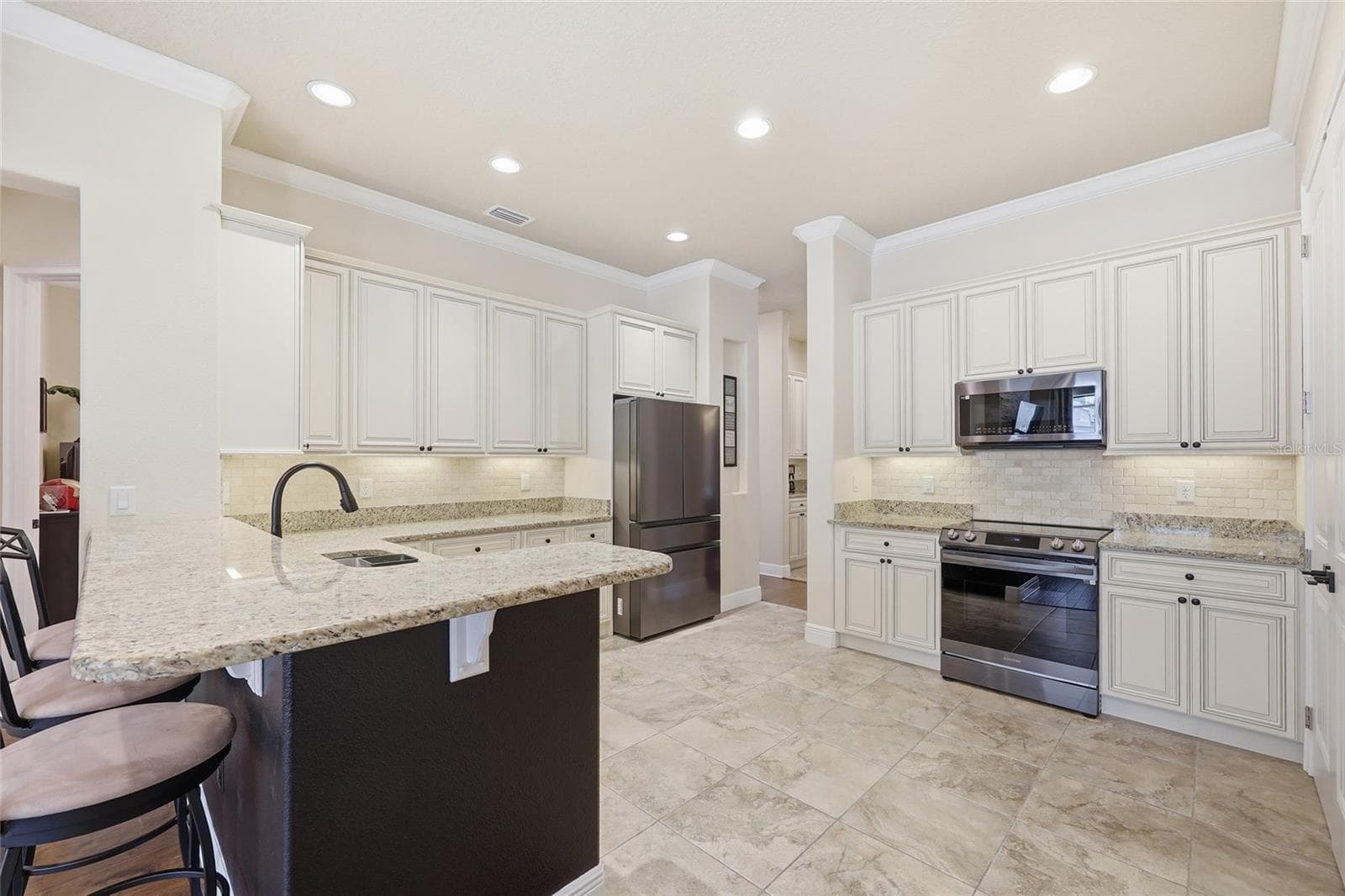 Single Family Residence at 12825 BRUNELLO CIR, CLERMONT, photo 36 of 88