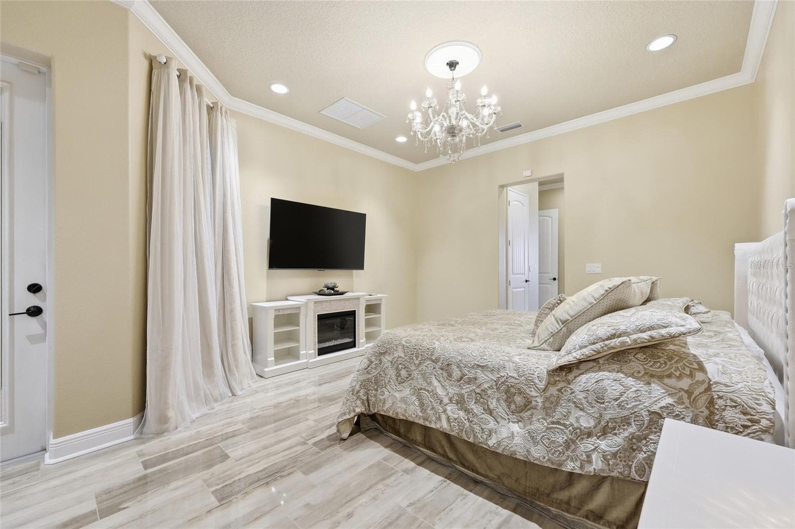 Single Family Residence at 12825 BRUNELLO CIR, CLERMONT, photo 50 of 88