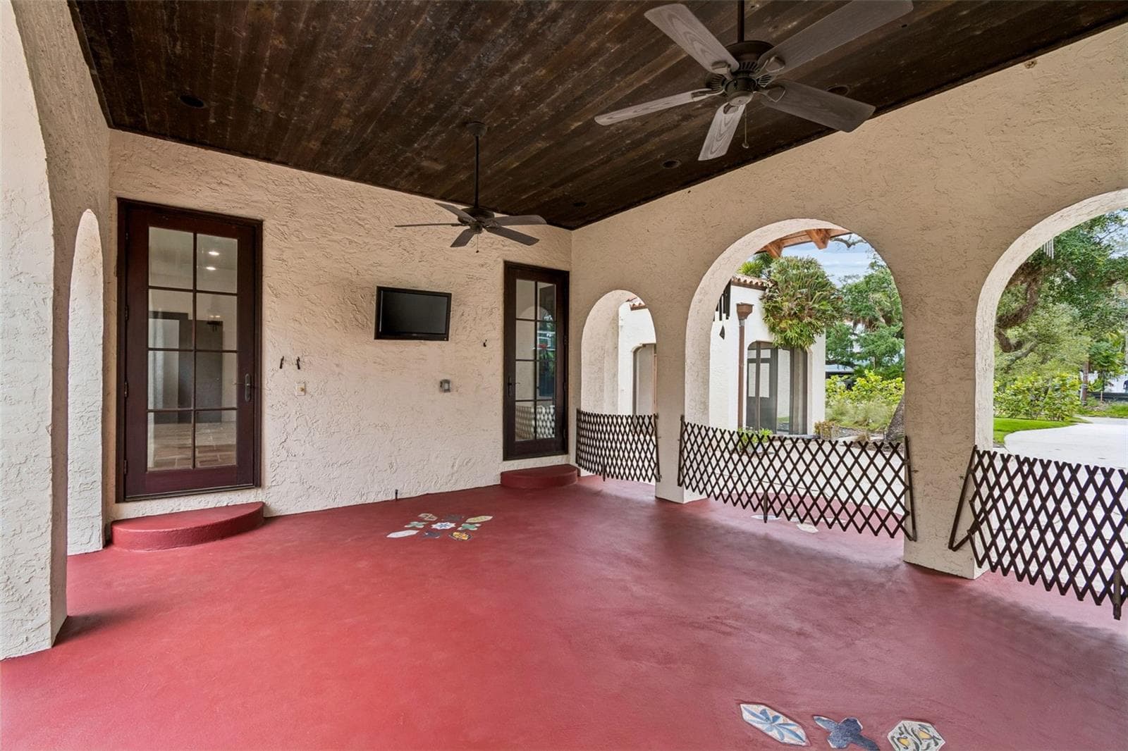 Single Family Residence at 2603 S PARKVIEW ST, TAMPA, photo 15 of 100