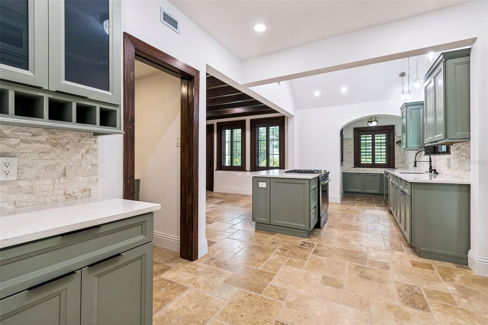 Single Family Residence at 2603 S PARKVIEW ST, TAMPA, photo 29 of 100