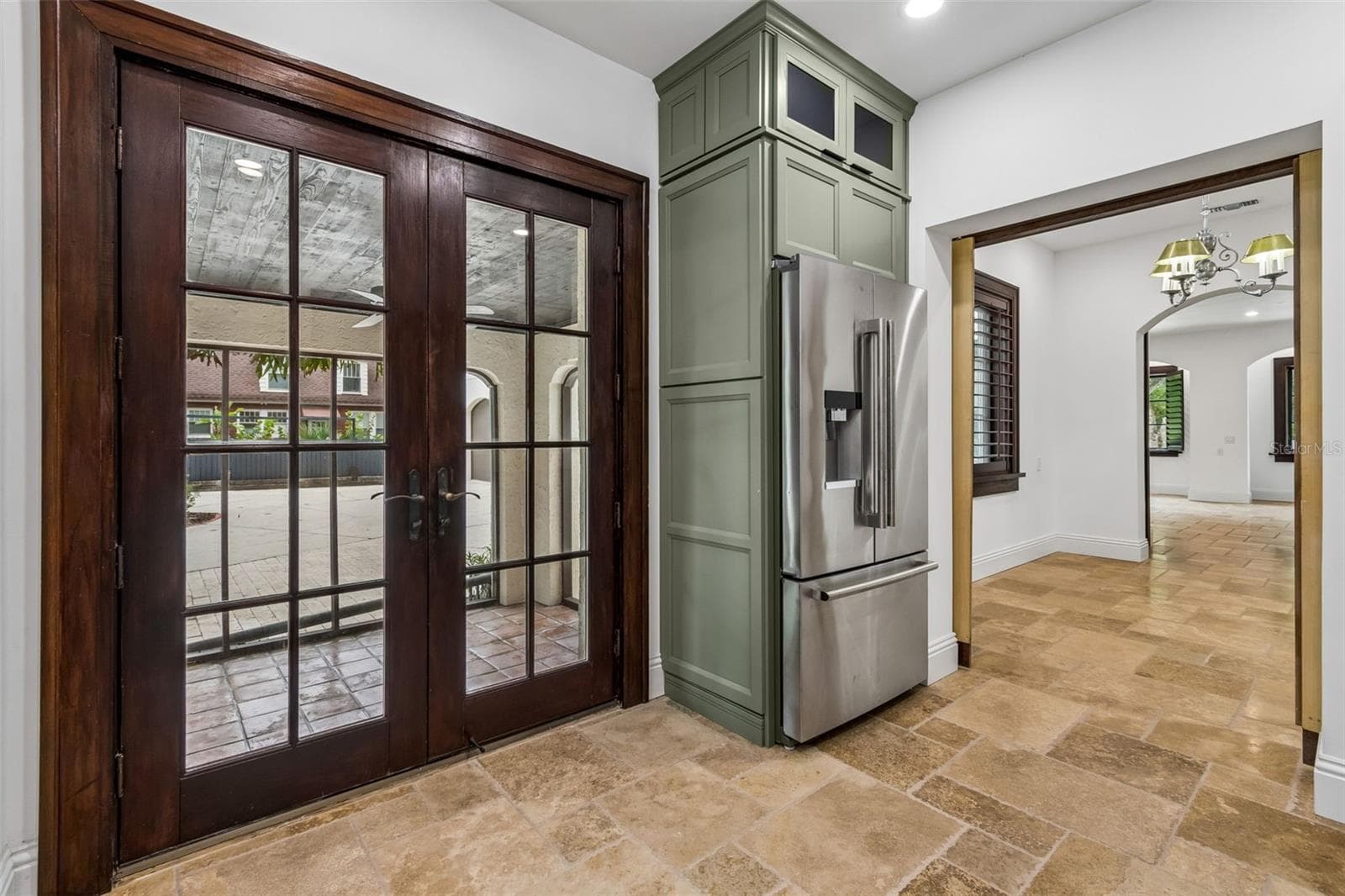 Single Family Residence at 2603 S PARKVIEW ST, TAMPA, photo 33 of 100