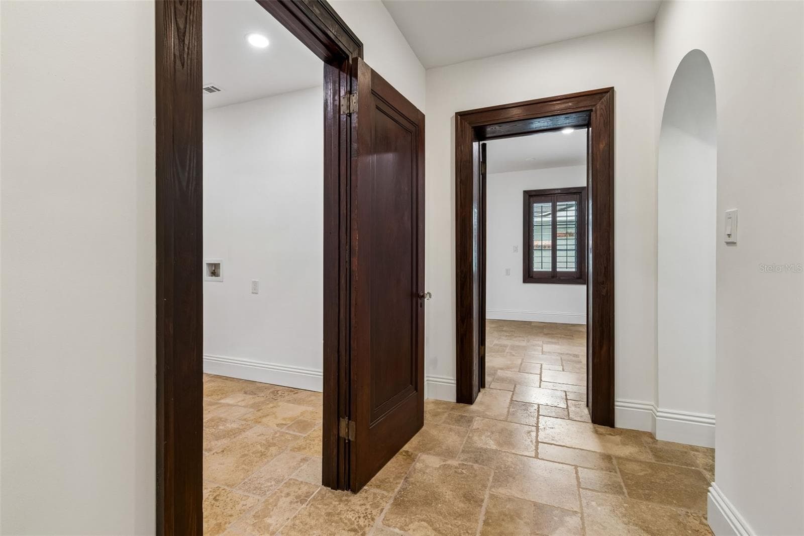 Single Family Residence at 2603 S PARKVIEW ST, TAMPA, photo 55 of 100