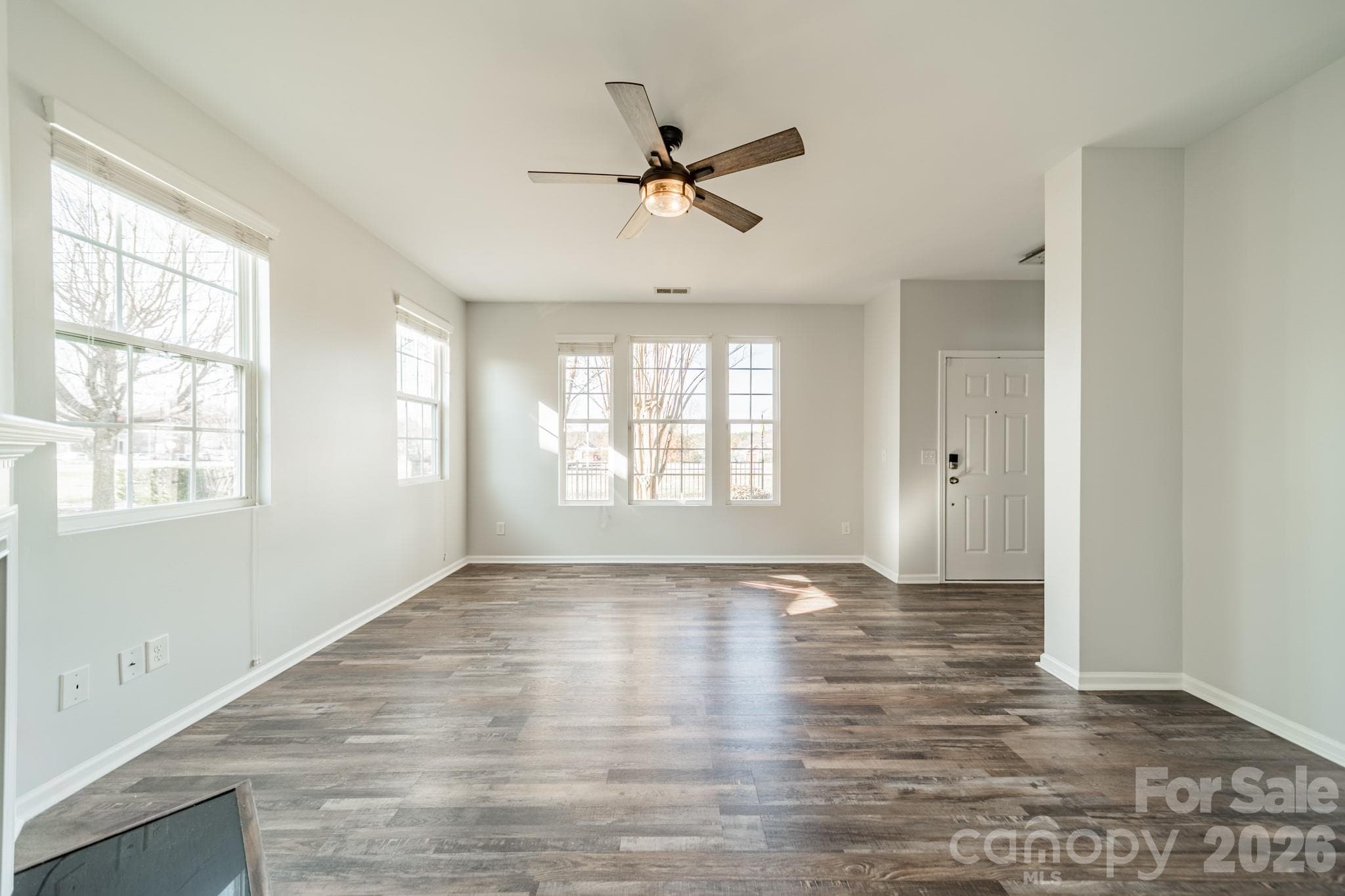 Townhouse at 18426 W Catawba Avenue, Cornelius, photo 5 of 42