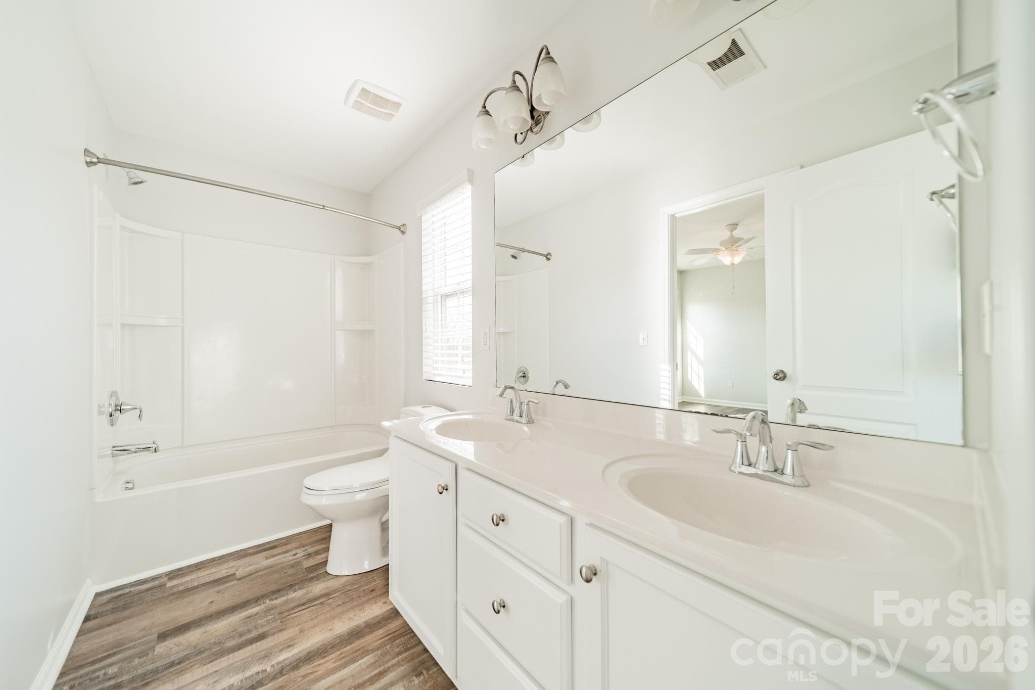 Virtual Staging - 18426 W Catawba Avenue, Cornelius
