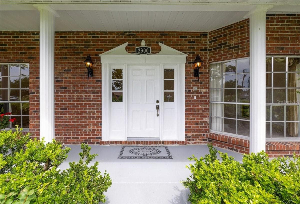 Single Family Residence at 2300 SE 38TH CT, OCALA, photo 4 of 91