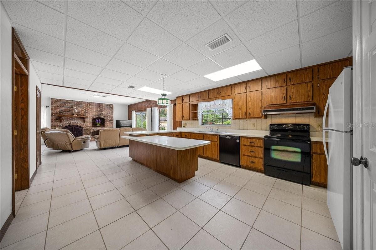Single Family Residence at 2300 SE 38TH CT, OCALA, photo 22 of 91
