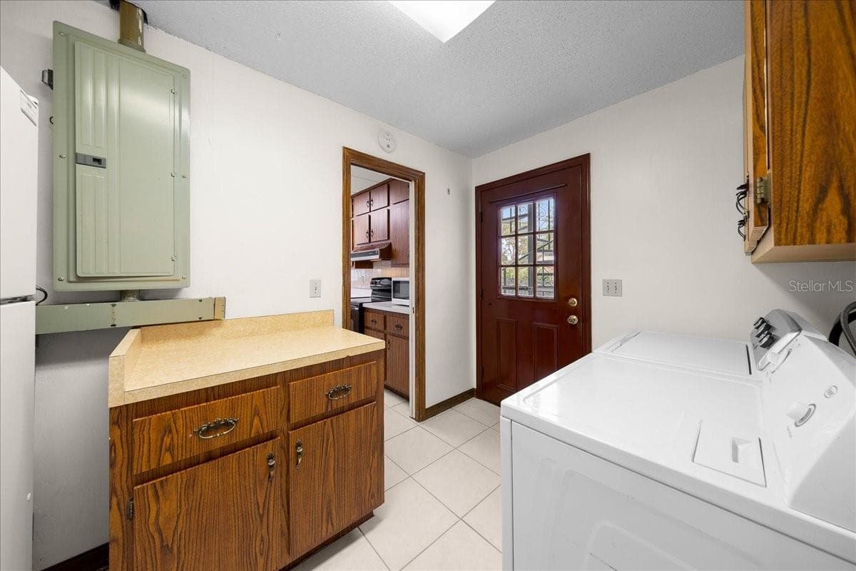 Single Family Residence at 2300 SE 38TH CT, OCALA, photo 42 of 91