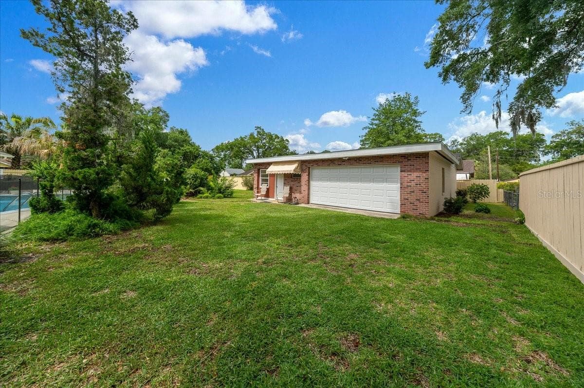 Single Family Residence at 2300 SE 38TH CT, OCALA, photo 50 of 91