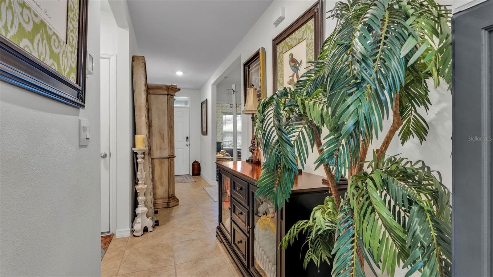 Single Family Residence at 3612 DIVING DOVE LN, BARTOW, photo 6 of 27