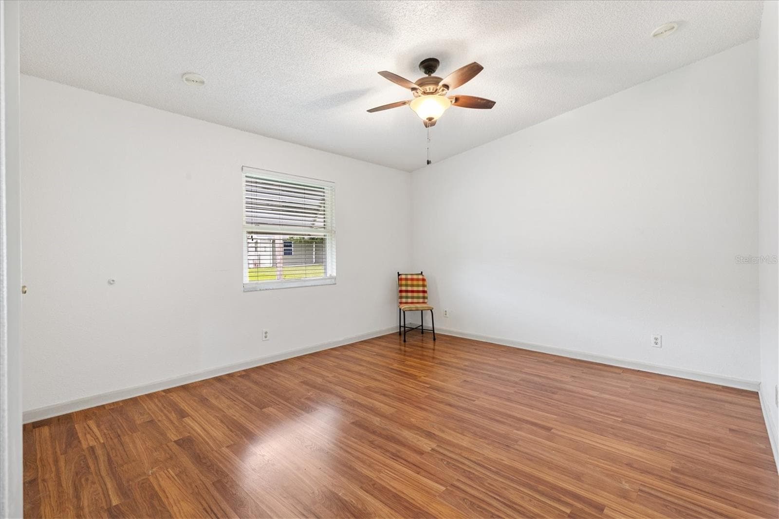Master Bedroom - 1534 HILLCREST DR, LADY LAKE