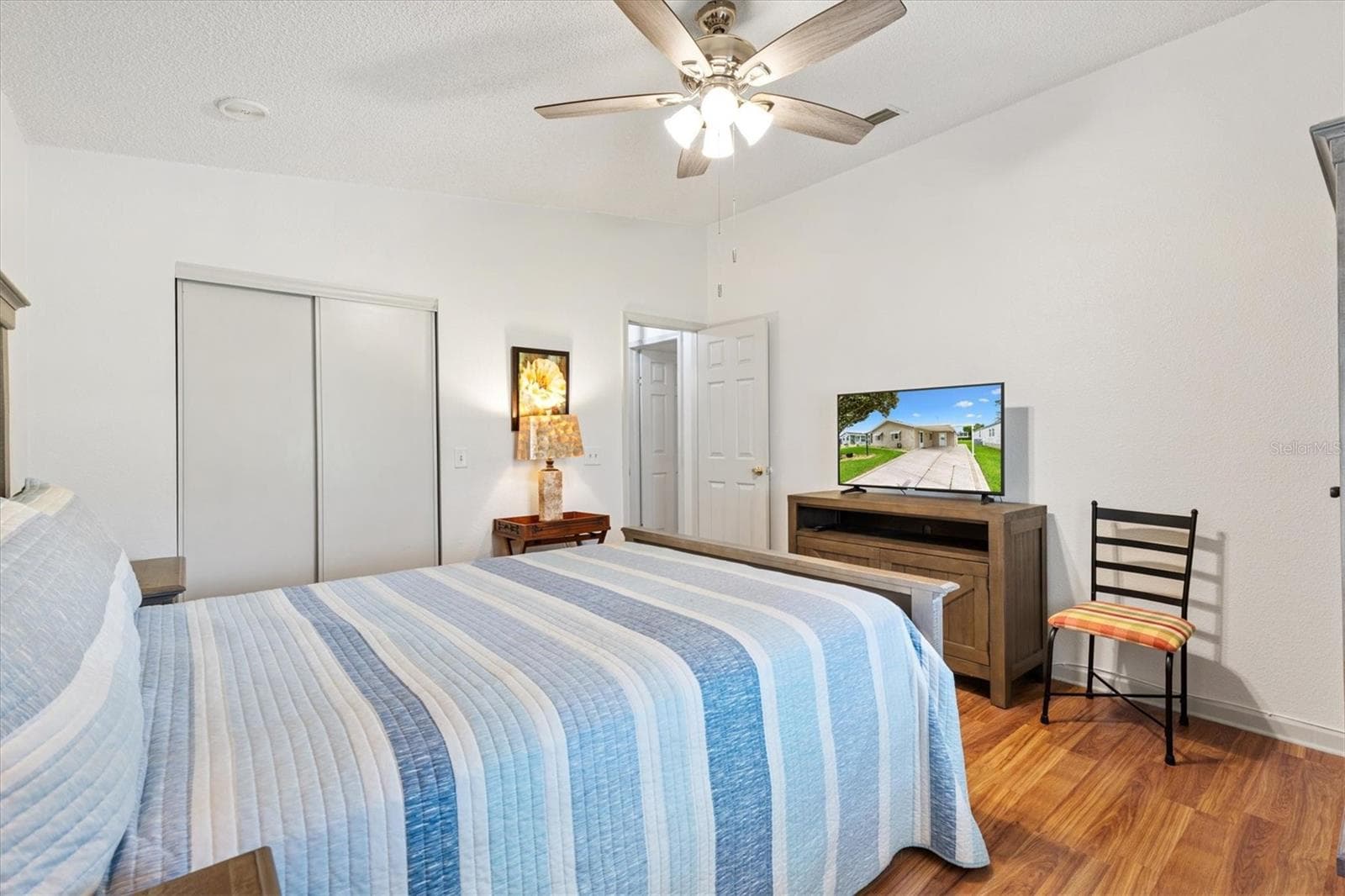 Guest Bedroom - 1534 HILLCREST DR, LADY LAKE