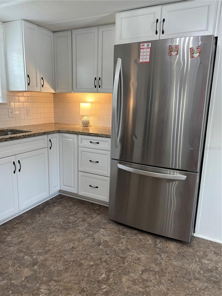 Manufactured Home at 8456 SW STATE ROAD 47, LAKE CITY, photo 24 of 31