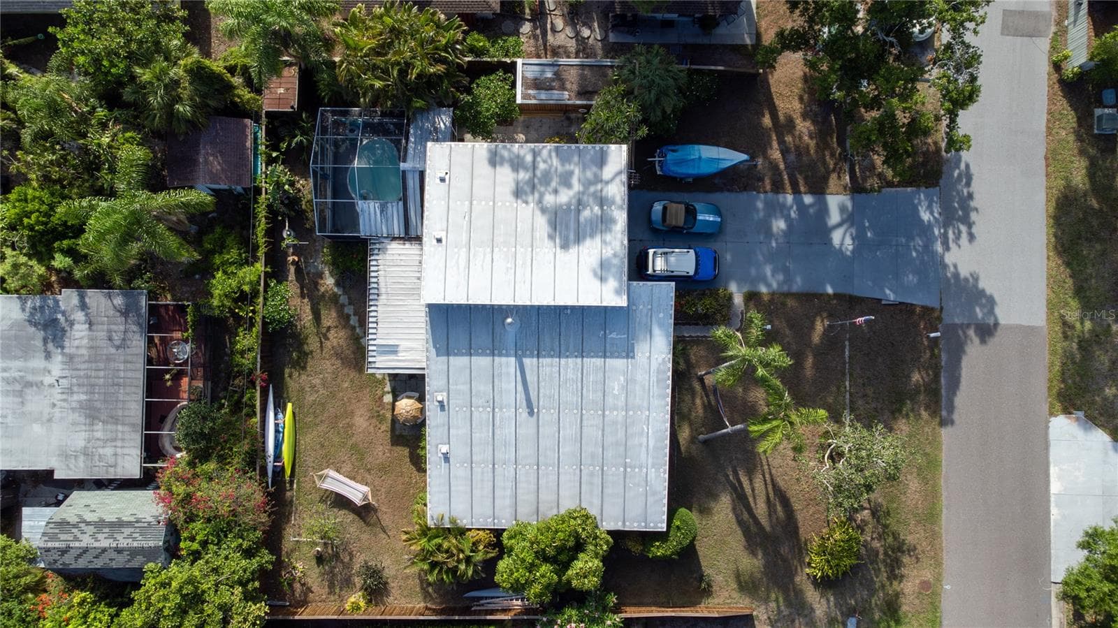 A Quarter of An Acre - 2719 FORT WORTH ST, SARASOTA