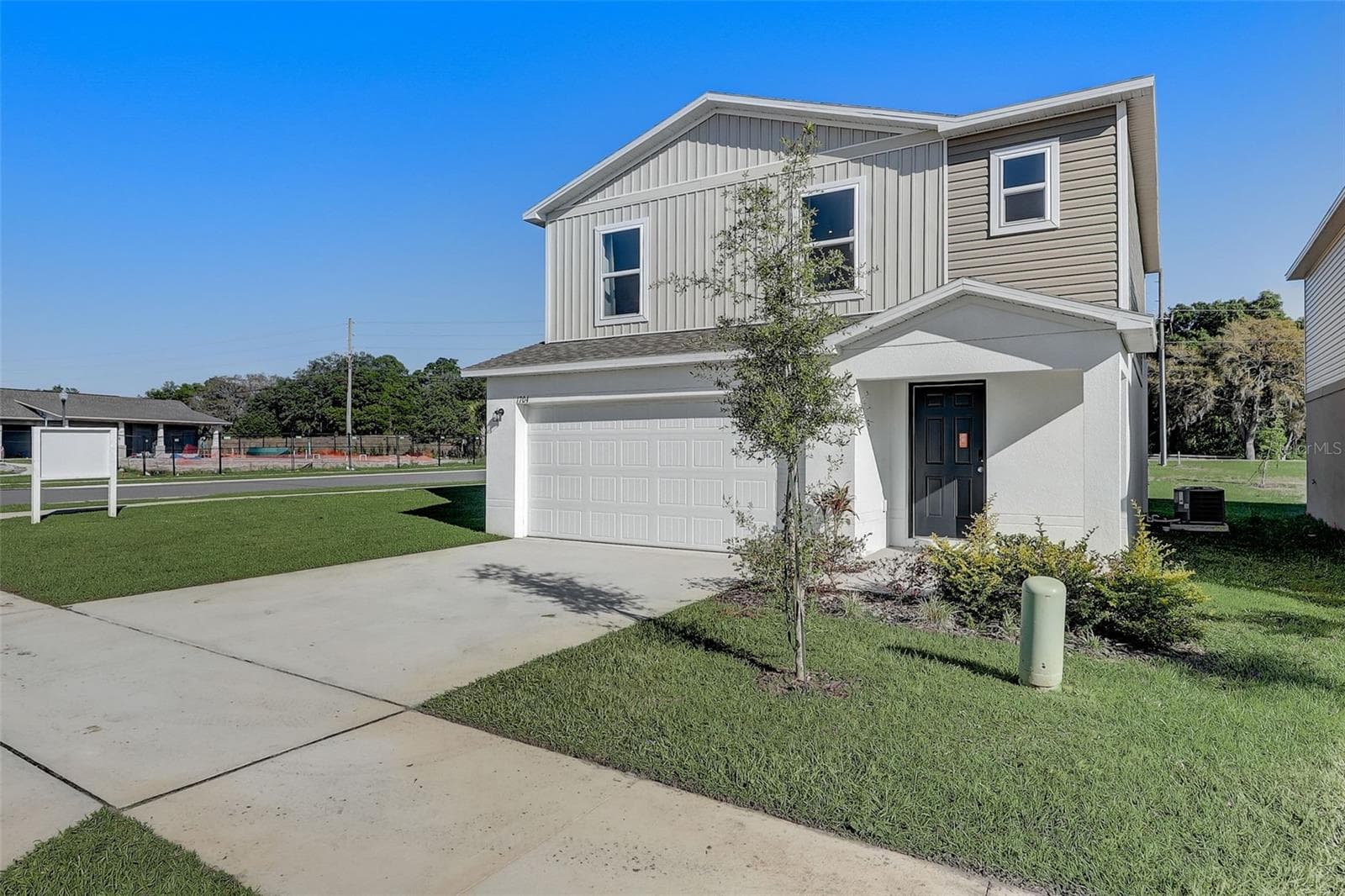 Single Family Residence at 3213 WARWICK PL, HAINES CITY, photo 8 of 39