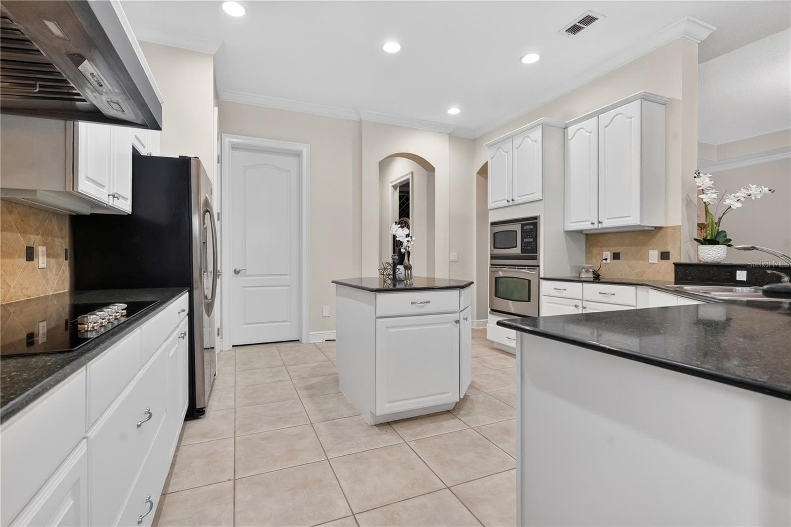 Single Family Residence at 11734 ALDENDALE ST, ORLANDO, photo 19 of 68