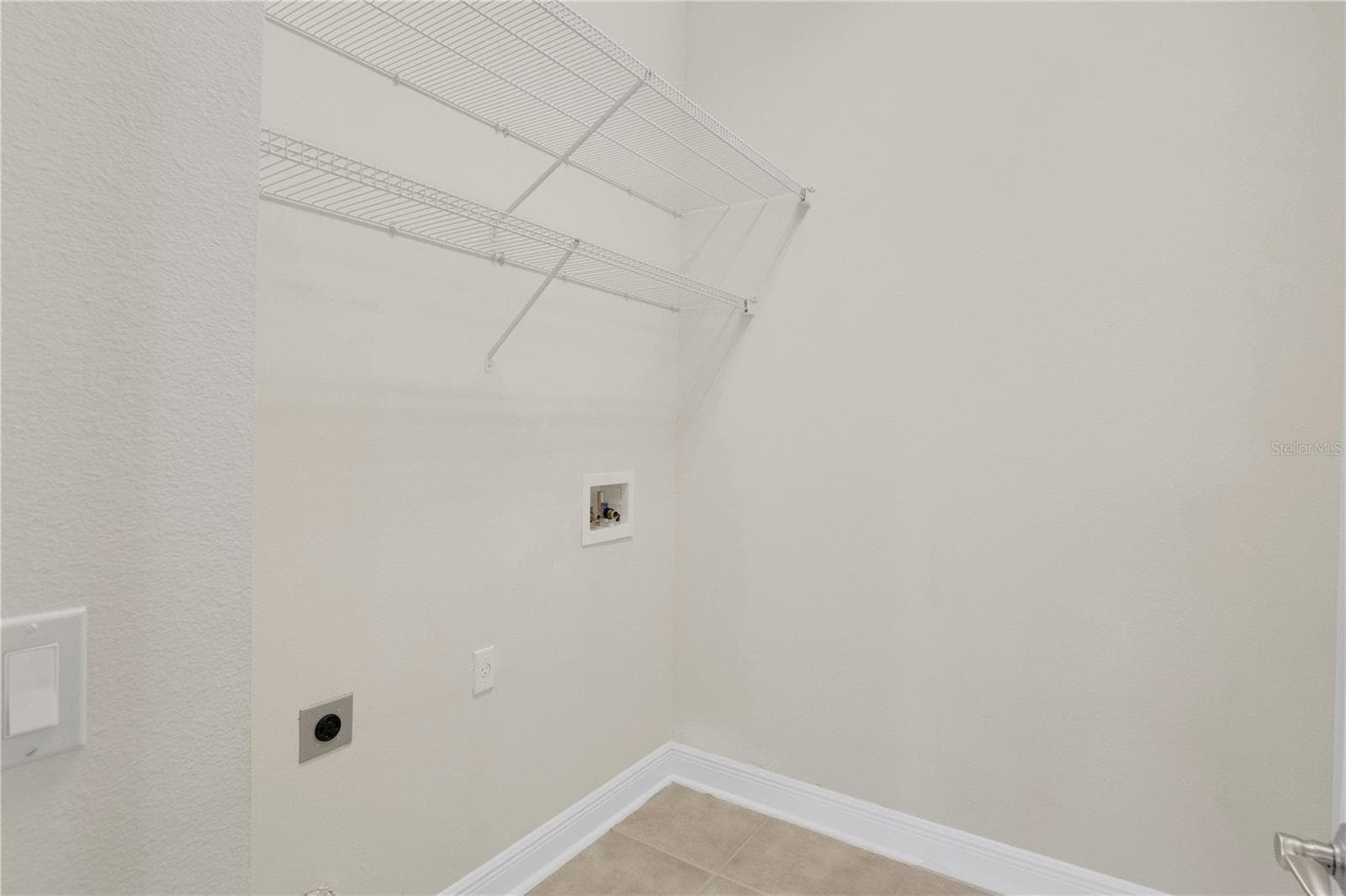 Single Family Residence at 11734 ALDENDALE ST, ORLANDO, photo 40 of 68