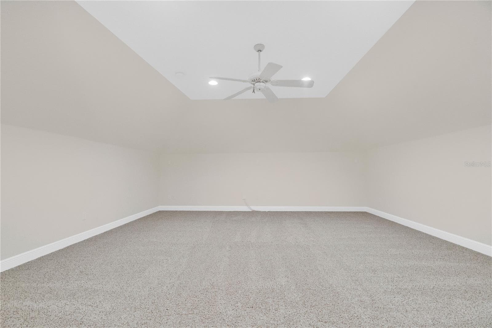 Single Family Residence at 11734 ALDENDALE ST, ORLANDO, photo 51 of 68