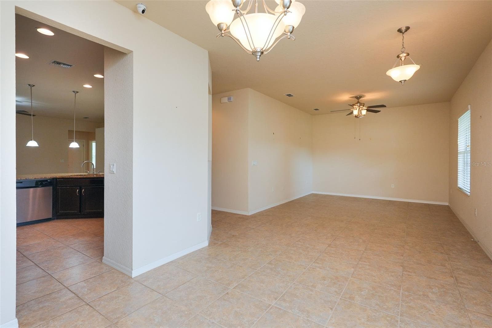 Single Family Residence at 6019 EVANSBROOK DR, ZEPHYRHILLS, photo 9 of 27