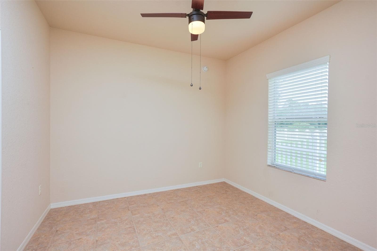 Single Family Residence at 6019 EVANSBROOK DR, ZEPHYRHILLS, photo 18 of 27