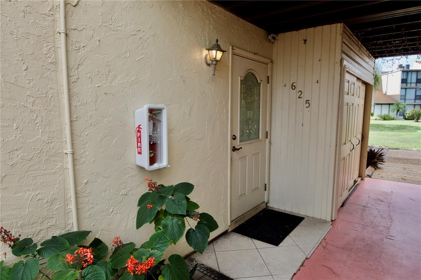 Condominium at 625 WHITE PINE TREE RD #23, VENICE, photo 5 of 41