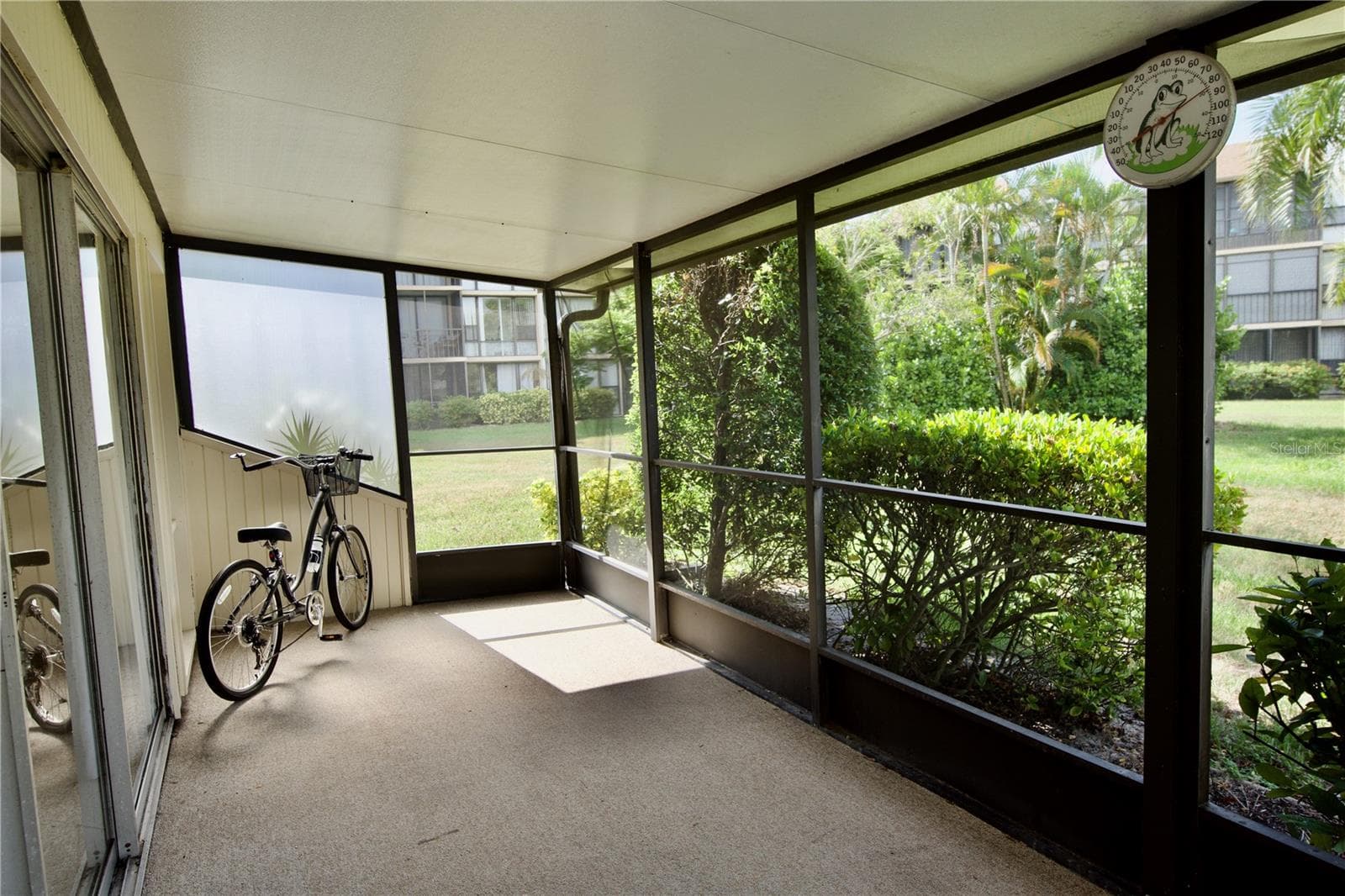 Spacious Lanai - 625 WHITE PINE TREE RD #23, VENICE