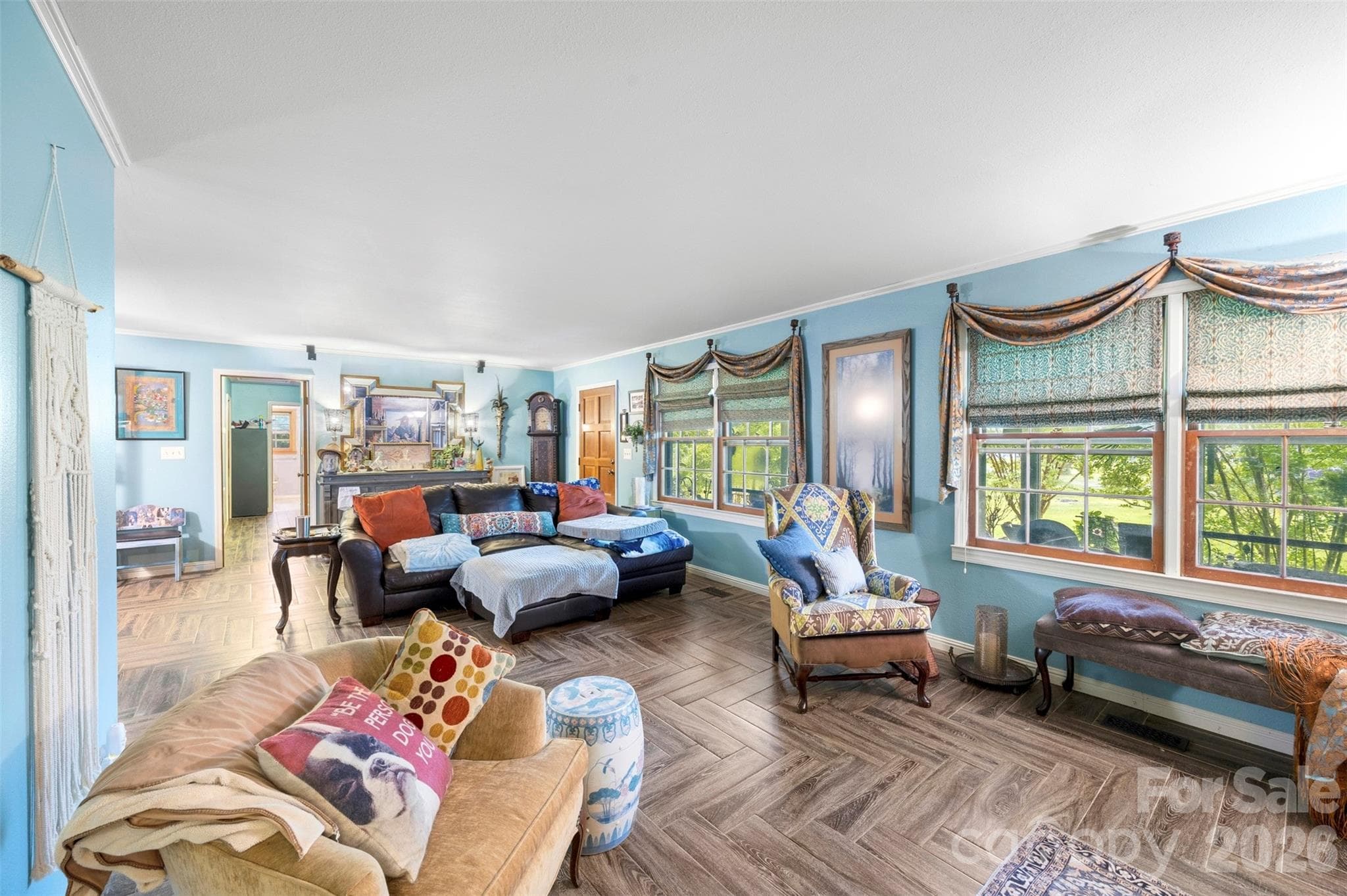Single Family Residence at Kings Mountain, photo 8 of 37