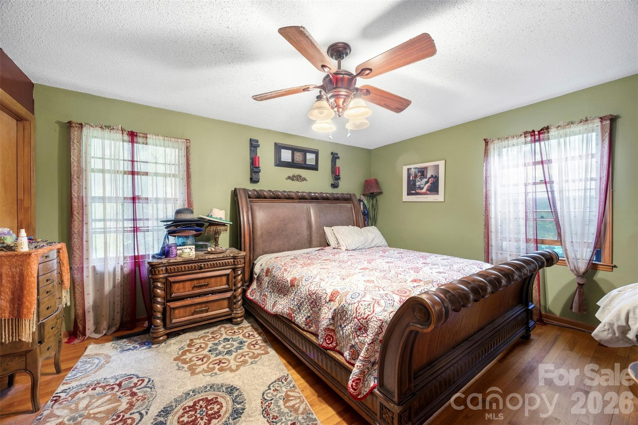 Single Family Residence at Kings Mountain, photo 18 of 37