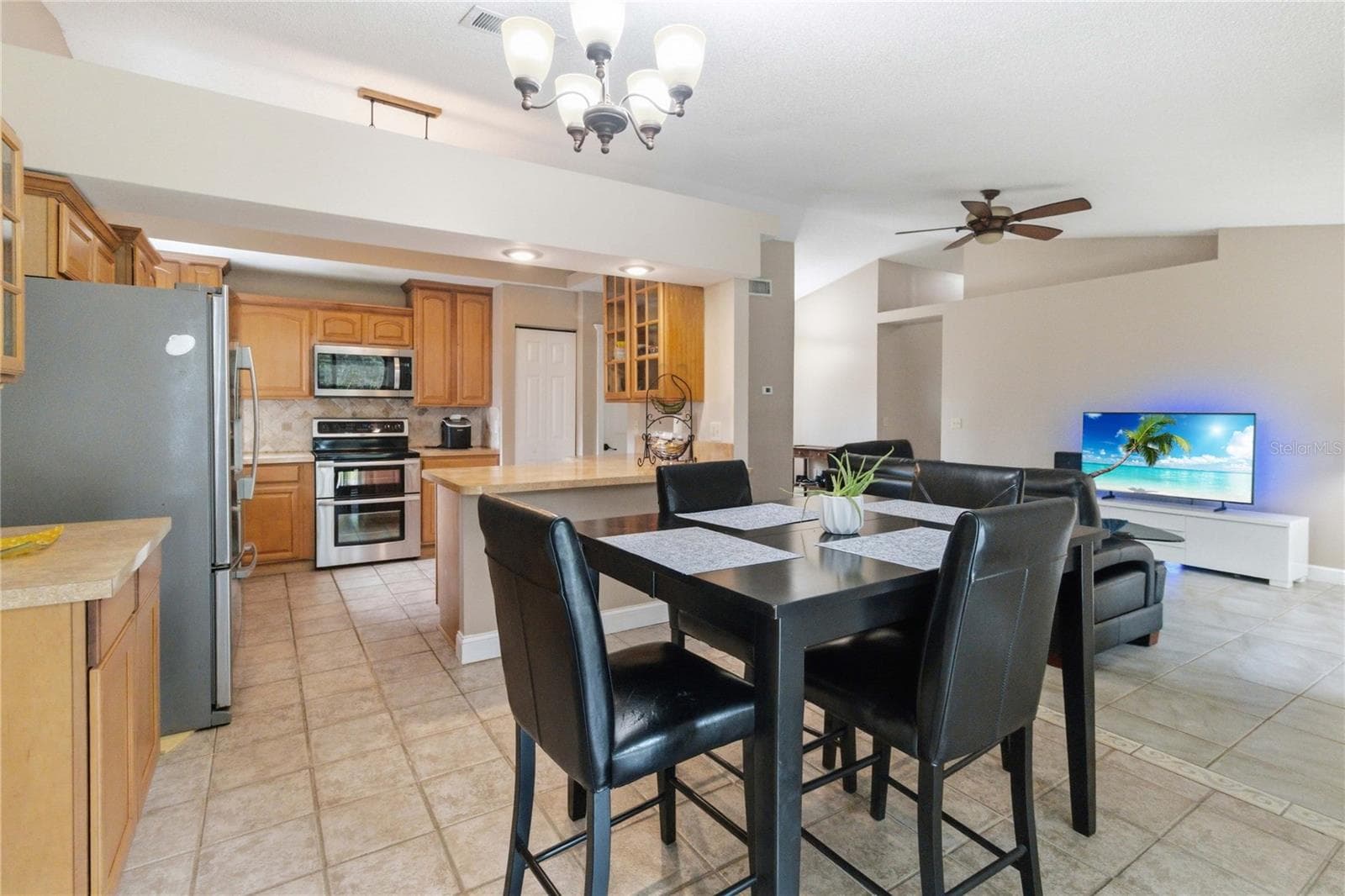 Single Family Residence at 1564 CYPRESS WOODS CIR, ST CLOUD, photo 13 of 46