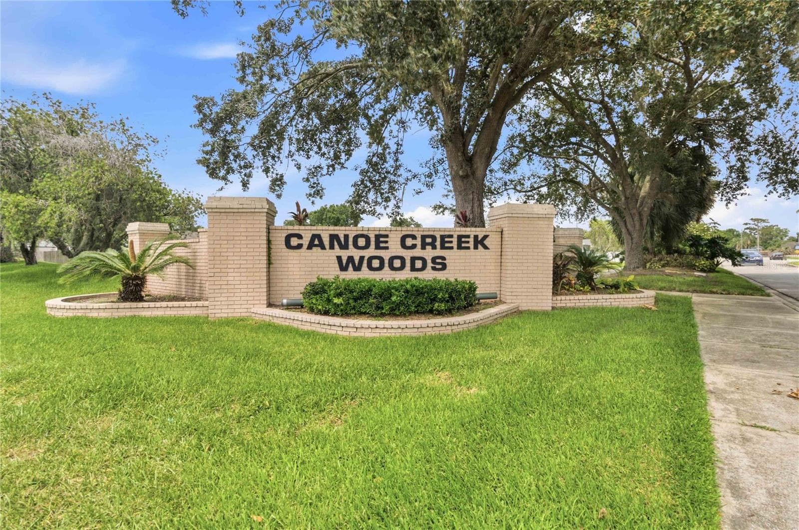 Community entrance - 1564 CYPRESS WOODS CIR, ST CLOUD