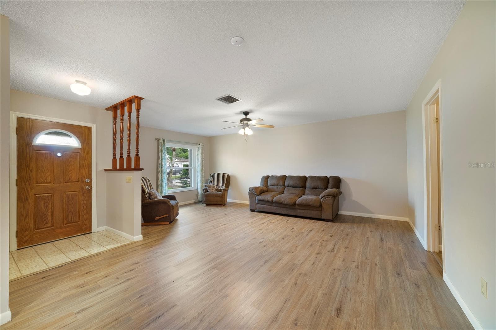 Single Family Residence at 146 MAYFAIR CT, SANFORD, photo 6 of 18