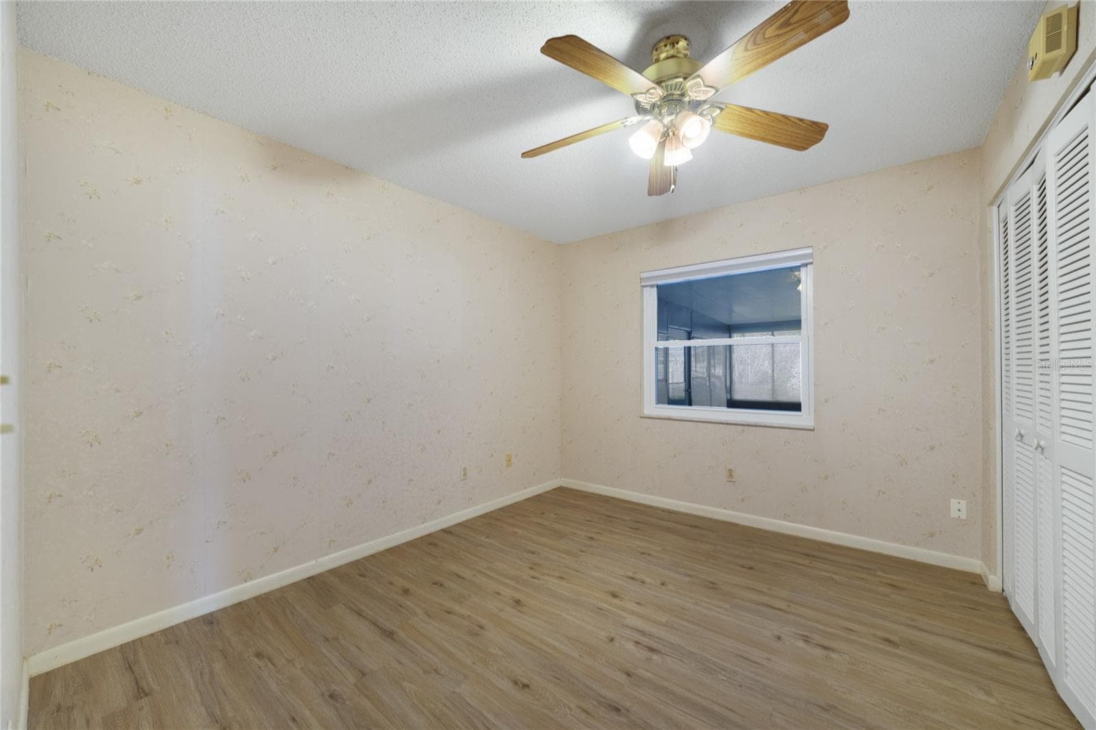 Single Family Residence at 146 MAYFAIR CT, SANFORD, photo 13 of 18