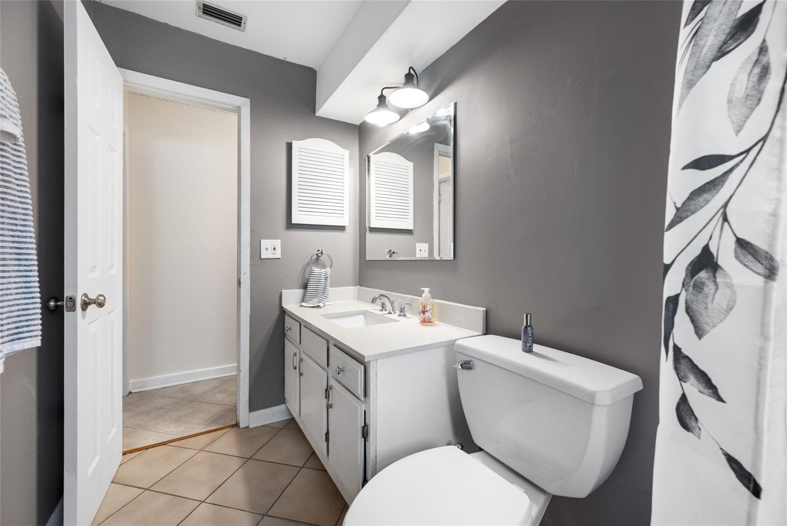 2nd Bathroom - 7128 64TH WAY N, PINELLAS PARK