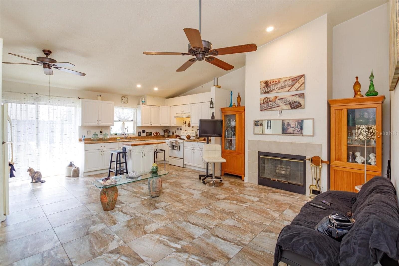 Tile Throughout - 2501 LONG MEADOW WAY, ORLANDO
