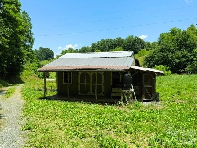 Farm at 224 Allen Drive, Marshall, photo 18 of 38