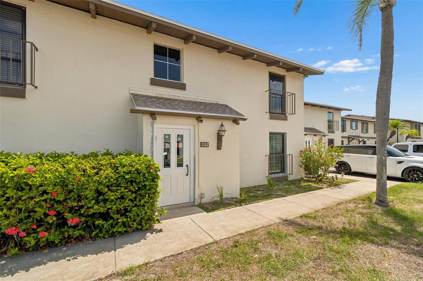 552 PLAZA SEVILLE CT #97