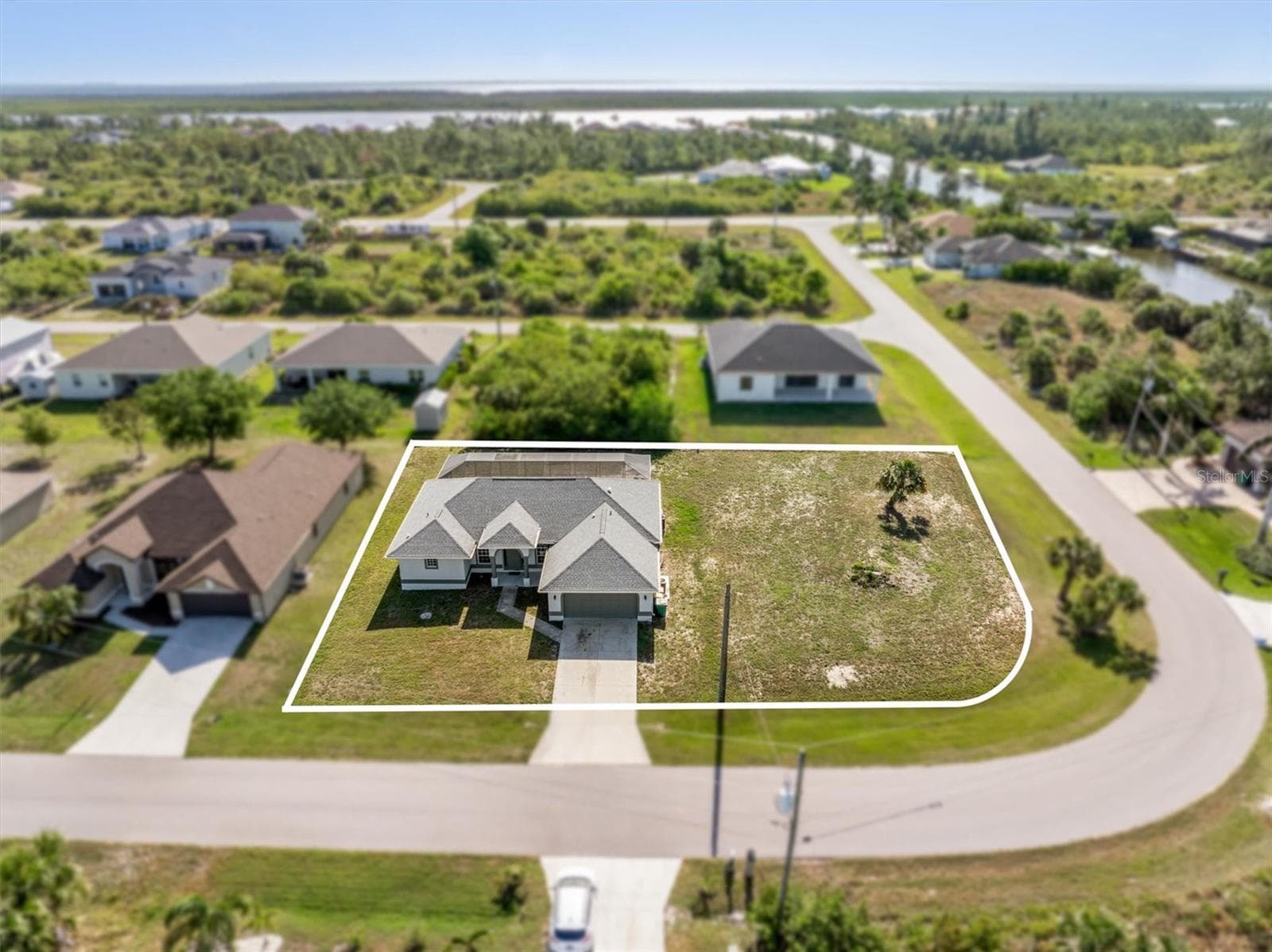 Single Family Residence at 10056 LEBANON DR, PORT CHARLOTTE, photo 32 of 40