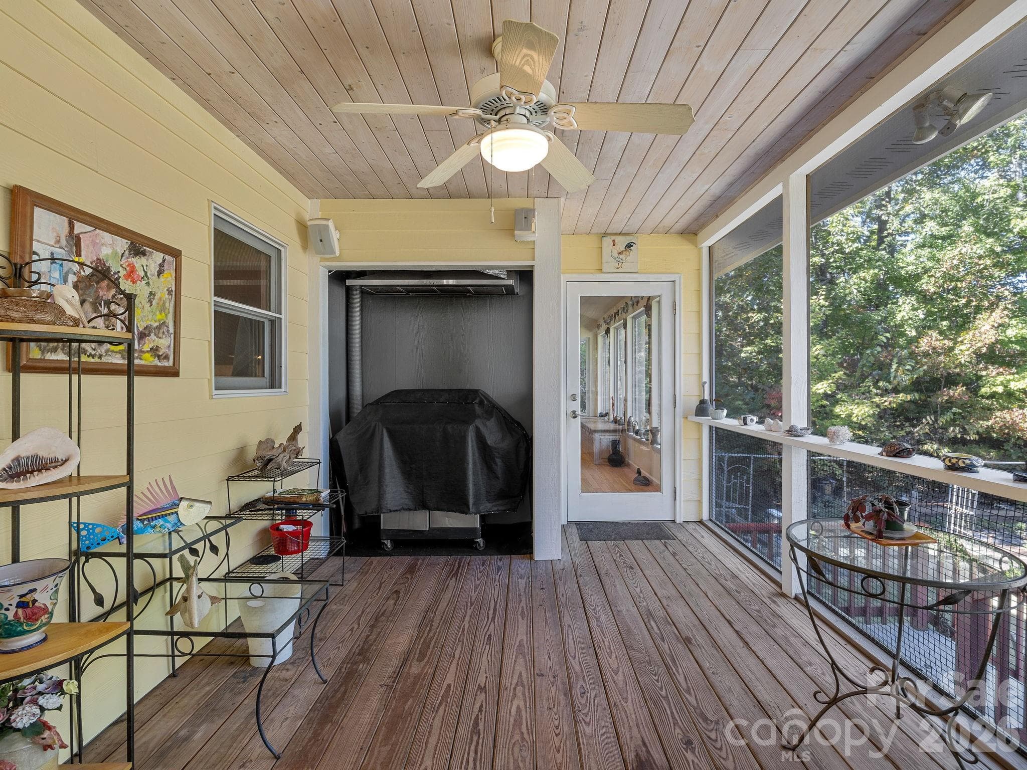 Screened porch with ventilated gas grill - 160 Caledonia Road, Landrum
