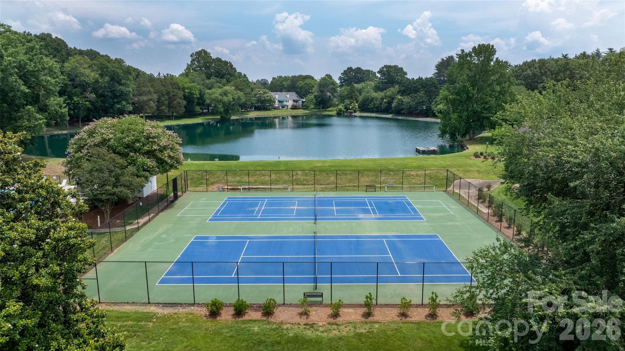 Condominium at 7226 Quail Meadow Lane, Charlotte, photo 2 of 26