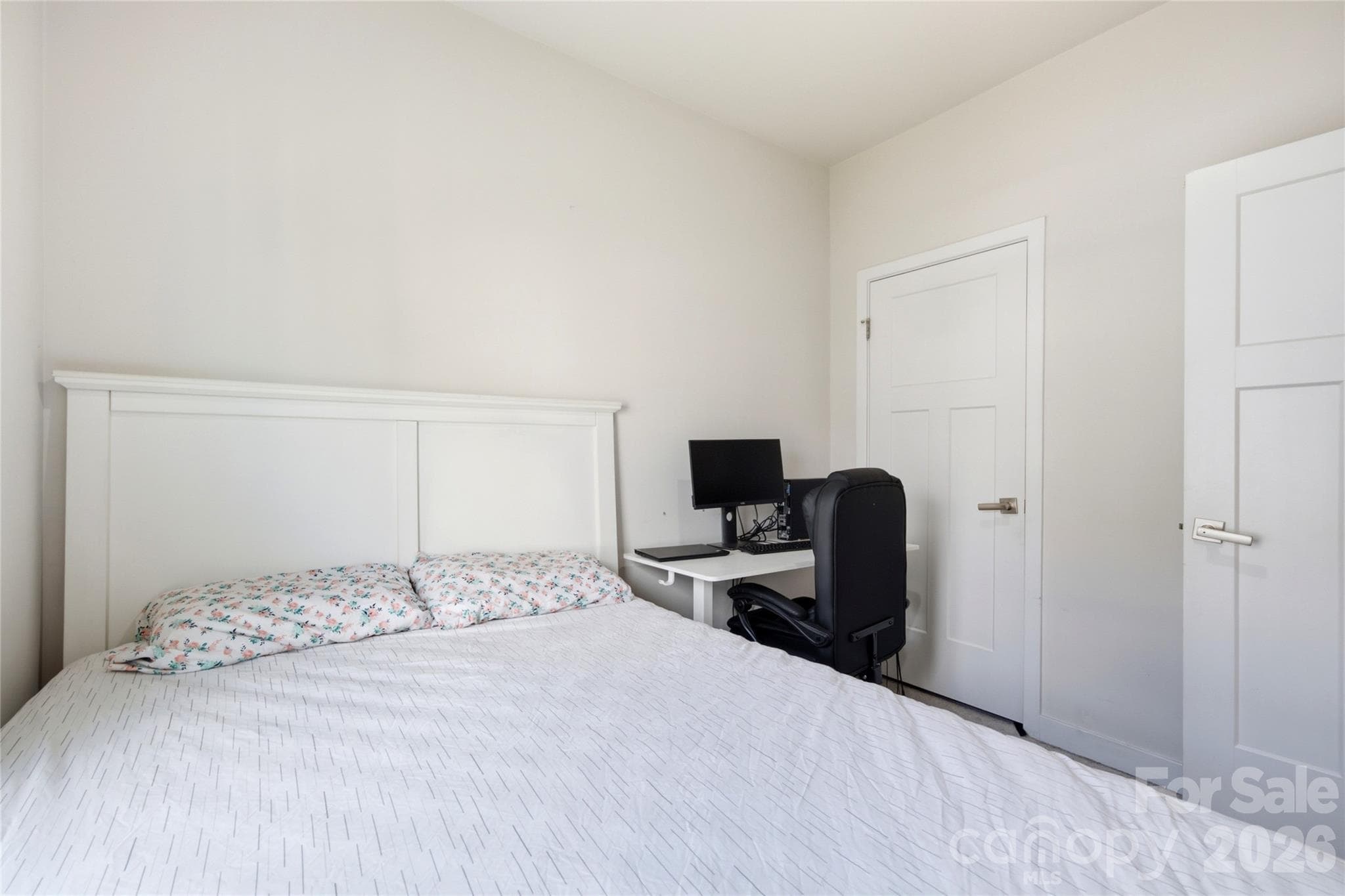 Townhouse at 9116 Mallard Mills Drive, Charlotte, photo 23 of 29
