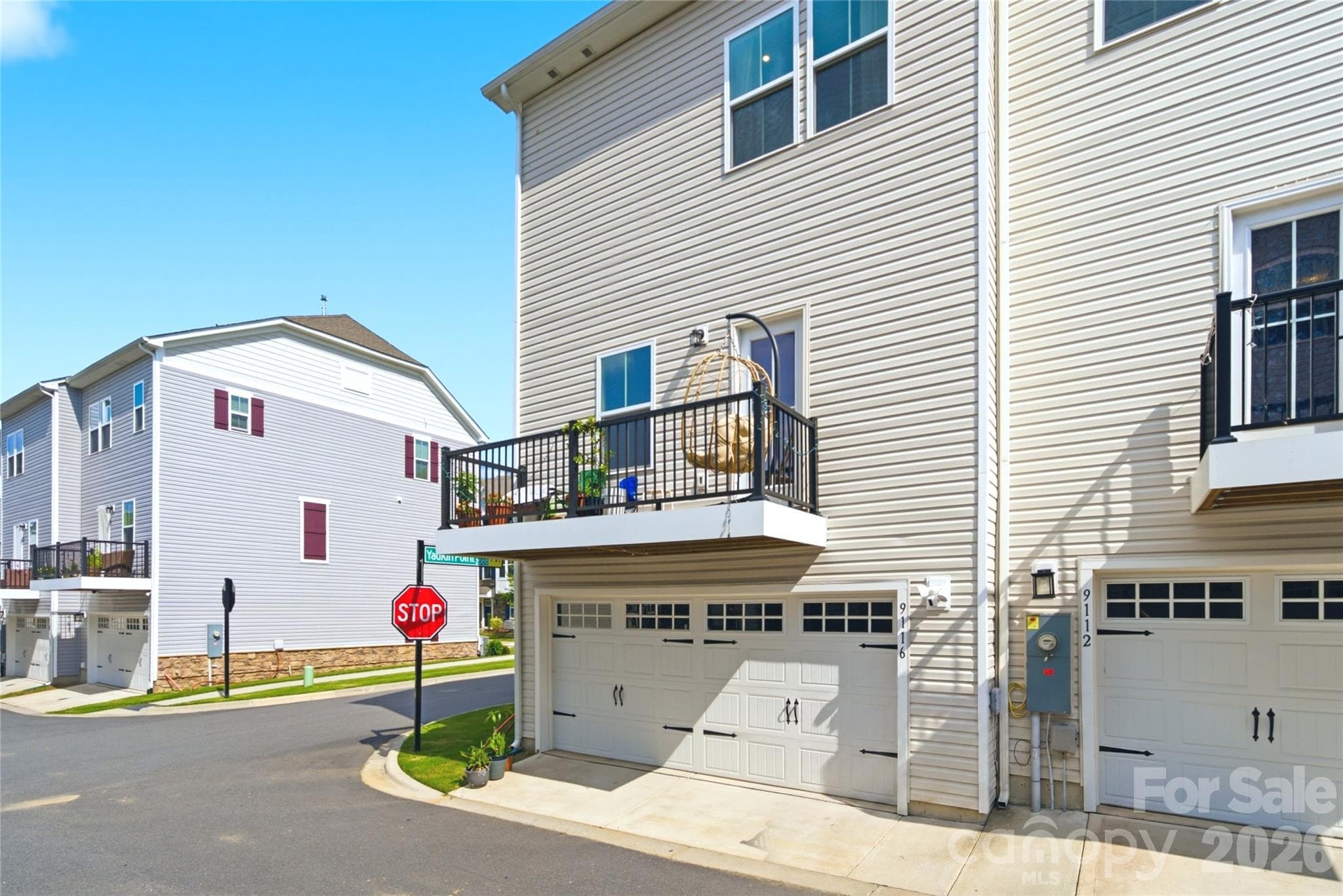 Townhouse at 9116 Mallard Mills Drive, Charlotte, photo 28 of 29