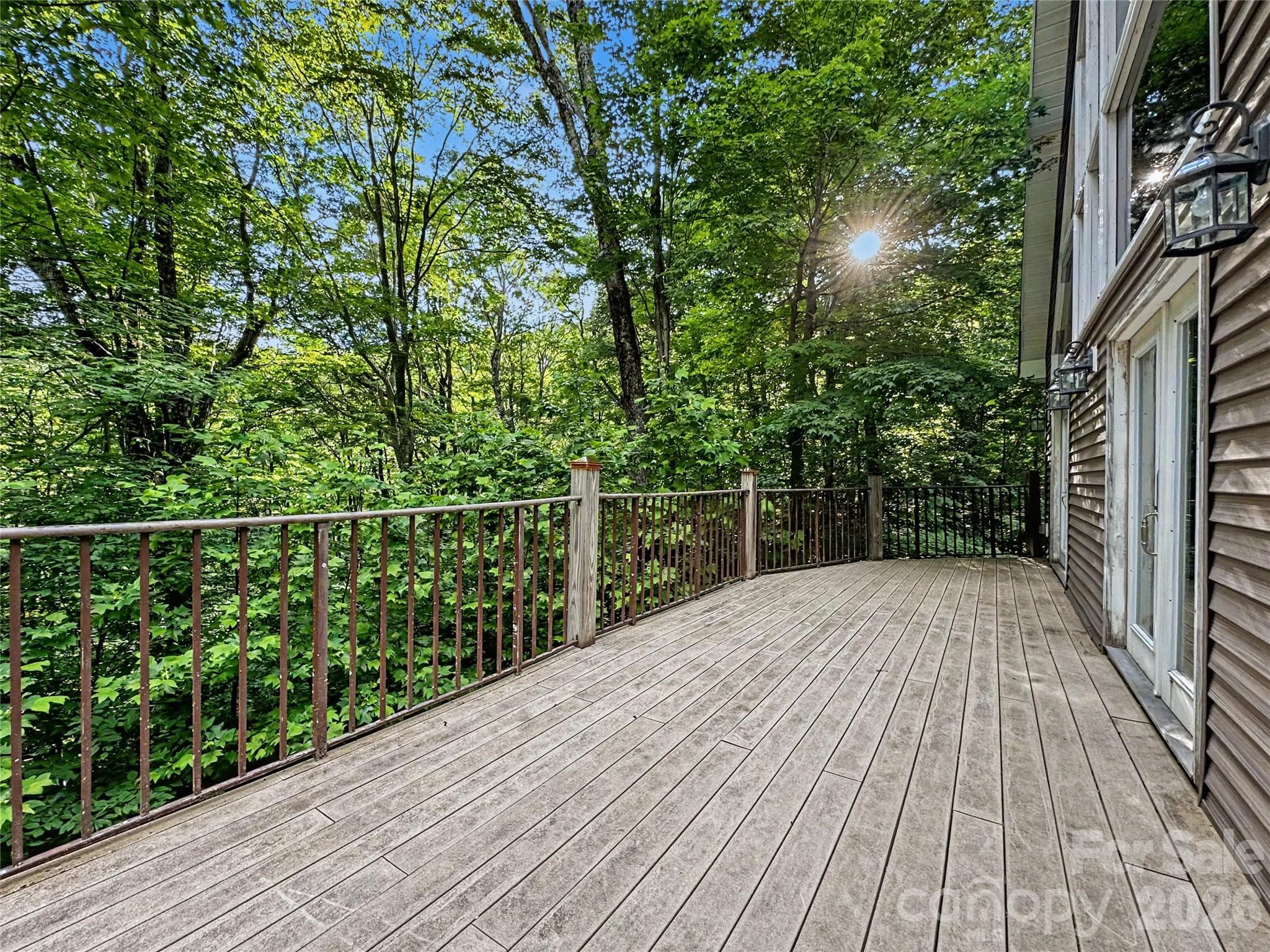 Single Family Residence at 578 Three Top Circle, West Jefferson, photo 3 of 42