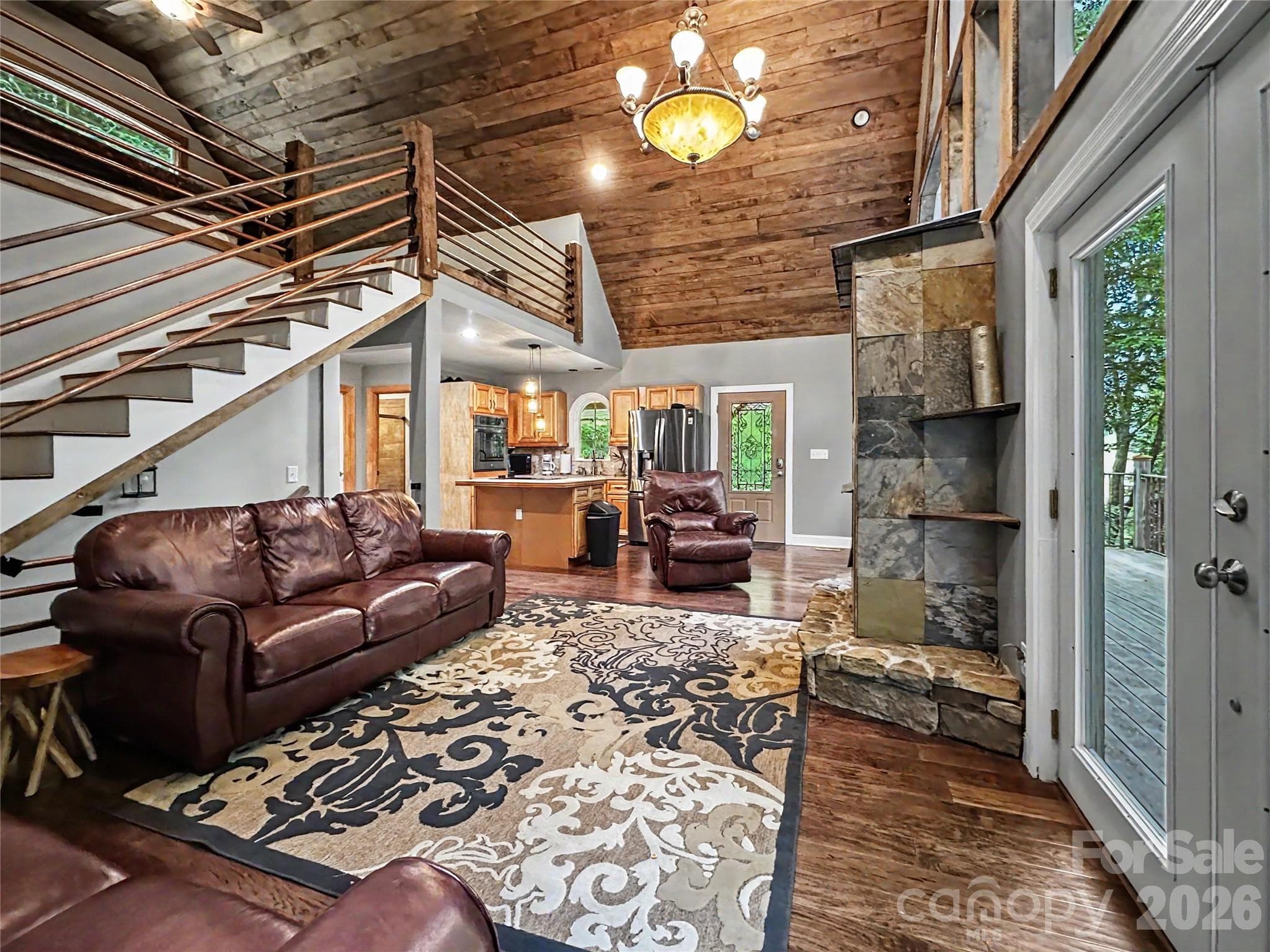 Single Family Residence at 578 Three Top Circle, West Jefferson, photo 9 of 42