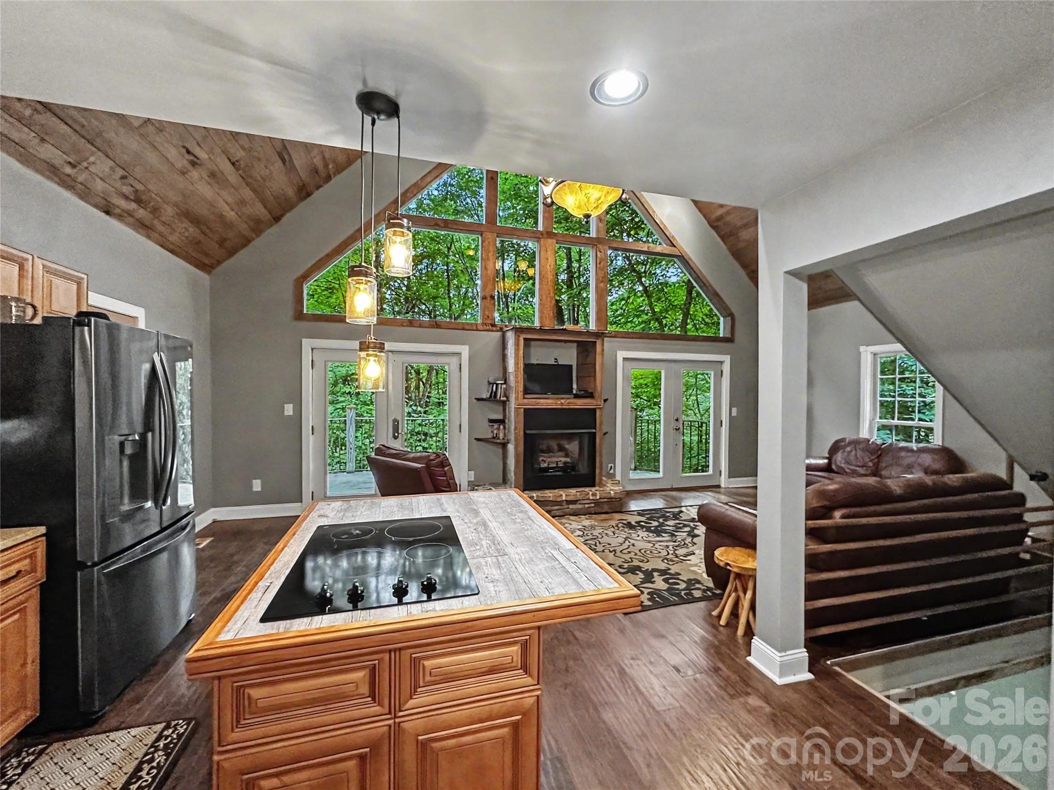 Single Family Residence at 578 Three Top Circle, West Jefferson, photo 11 of 42