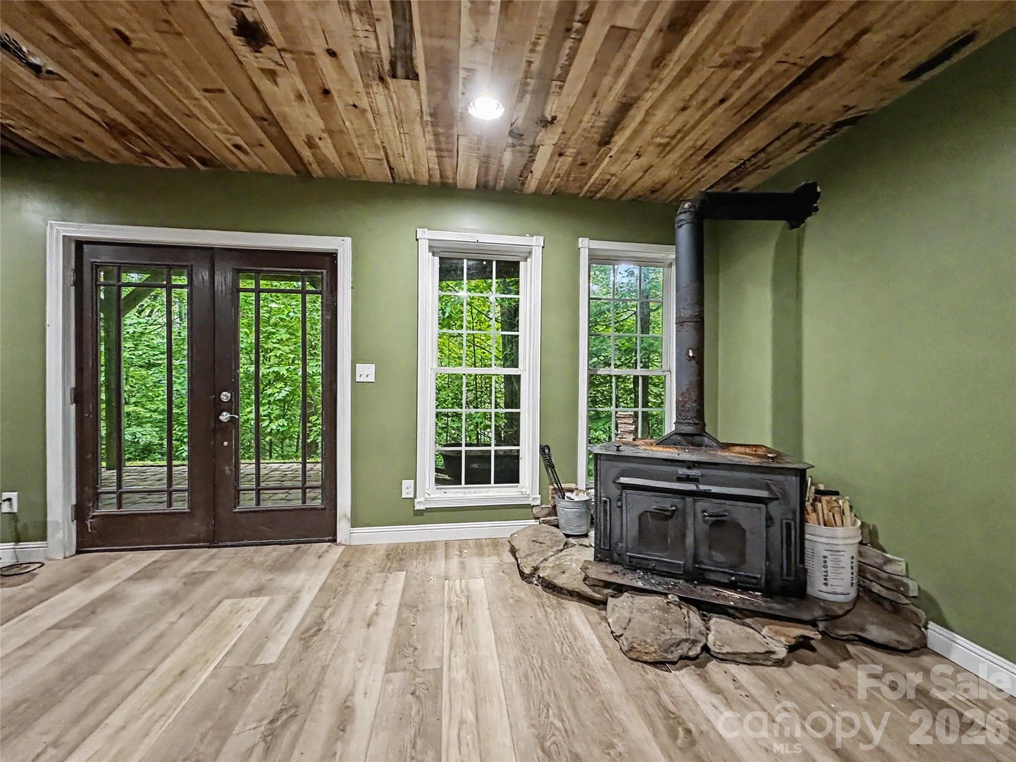 Single Family Residence at 578 Three Top Circle, West Jefferson, photo 27 of 42