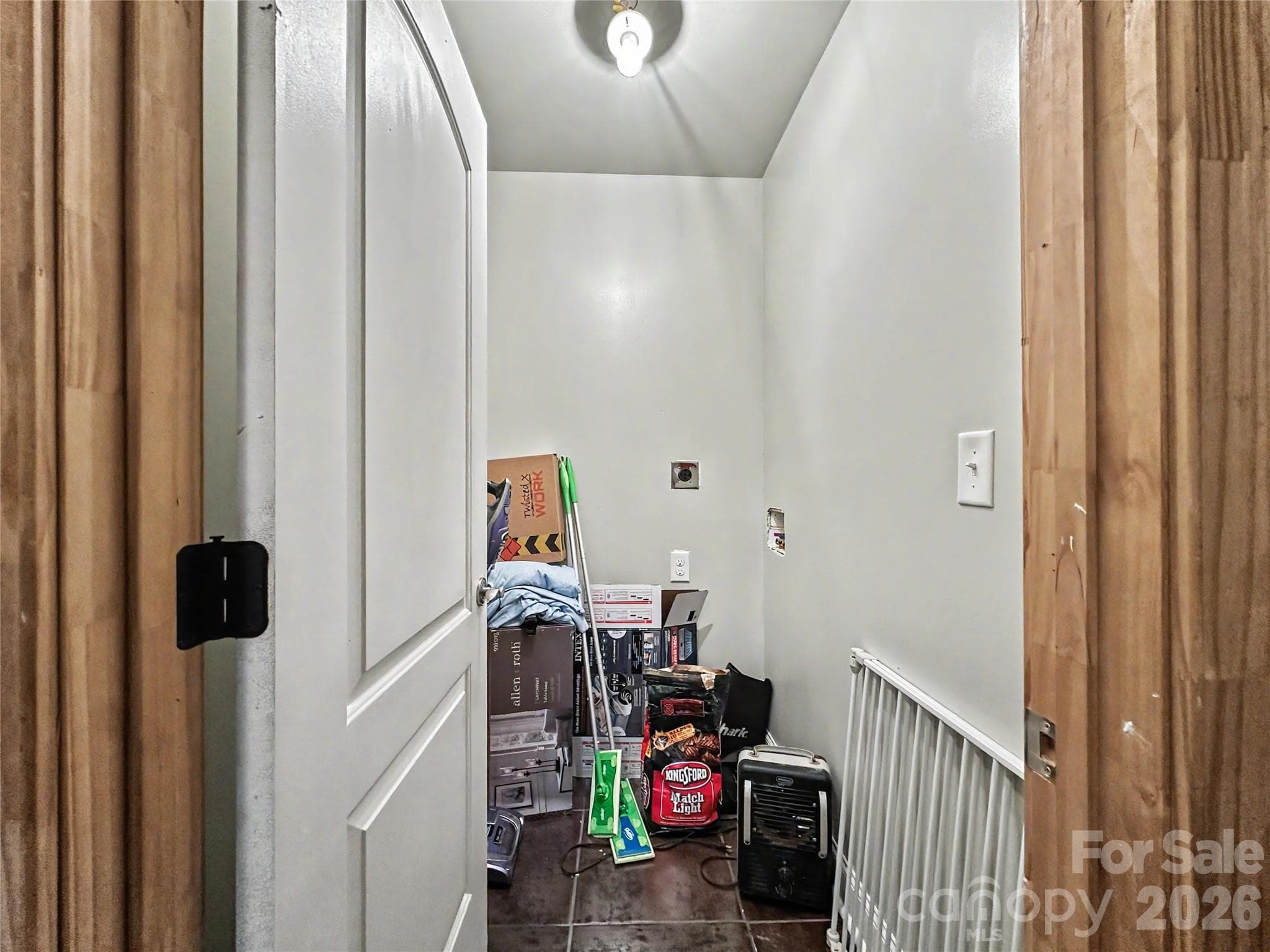 Single Family Residence at 578 Three Top Circle, West Jefferson, photo 33 of 42