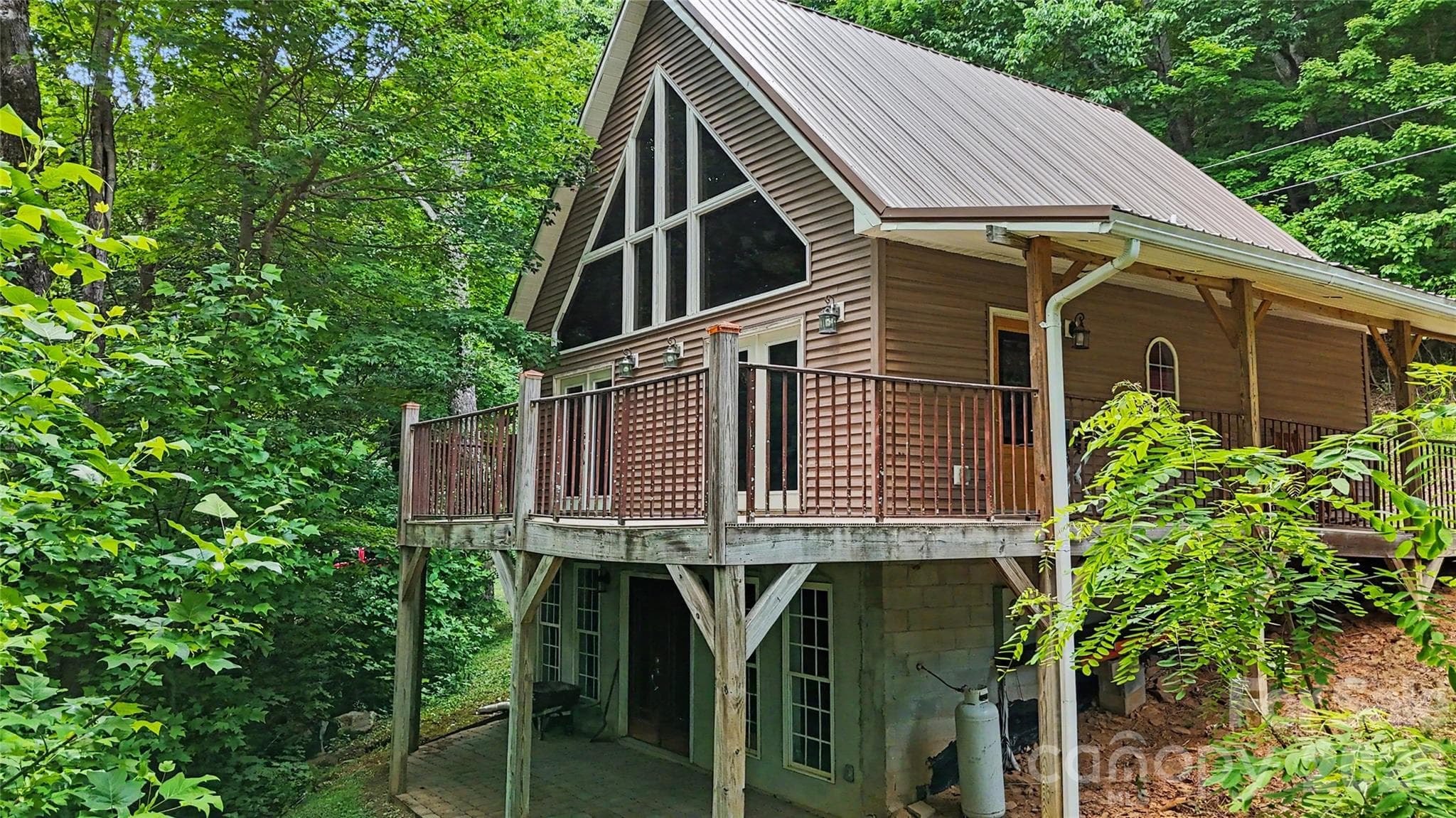 Single Family Residence at 578 Three Top Circle, West Jefferson, photo 35 of 42