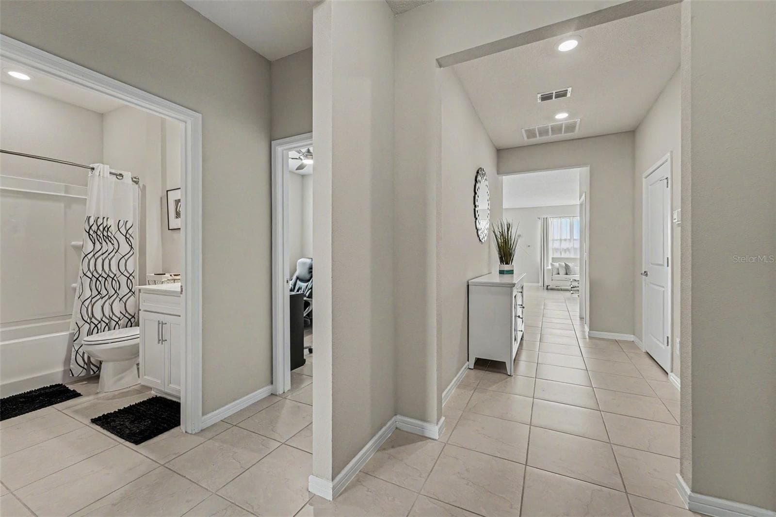 Single Family Residence at 1973 SPRING SHOWER CIR, KISSIMMEE, photo 13 of 35