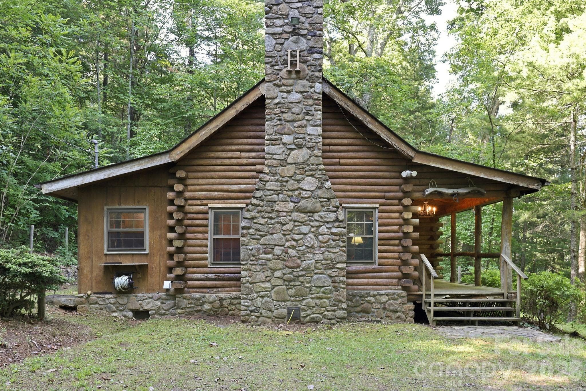 Single Family Residence at 3 Parkview Drive Extension, Asheville, photo 3 of 41