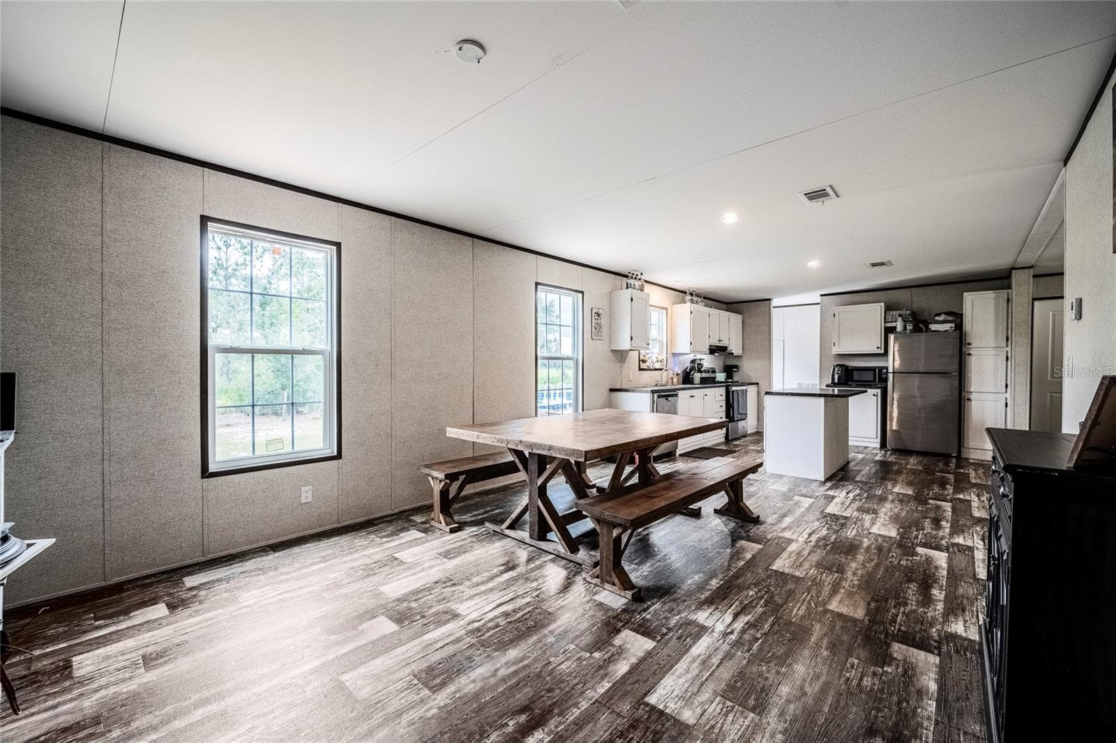 Manufactured Home at 2941 RAWLS RD, LAKE WALES, photo 17 of 42
