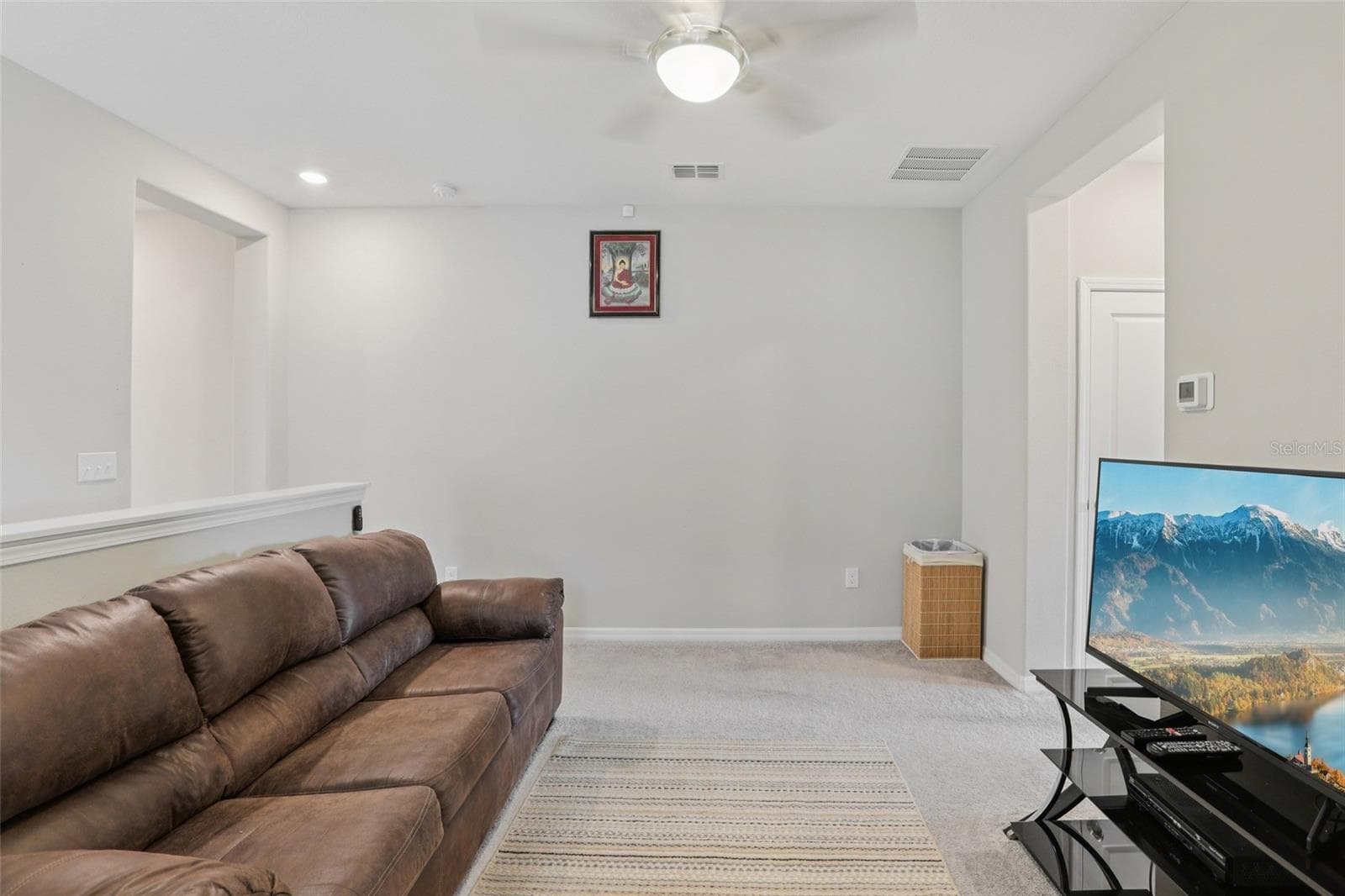 Townhouse at 32010 BLUE PASSING LOOP, WESLEY CHAPEL, photo 12 of 20